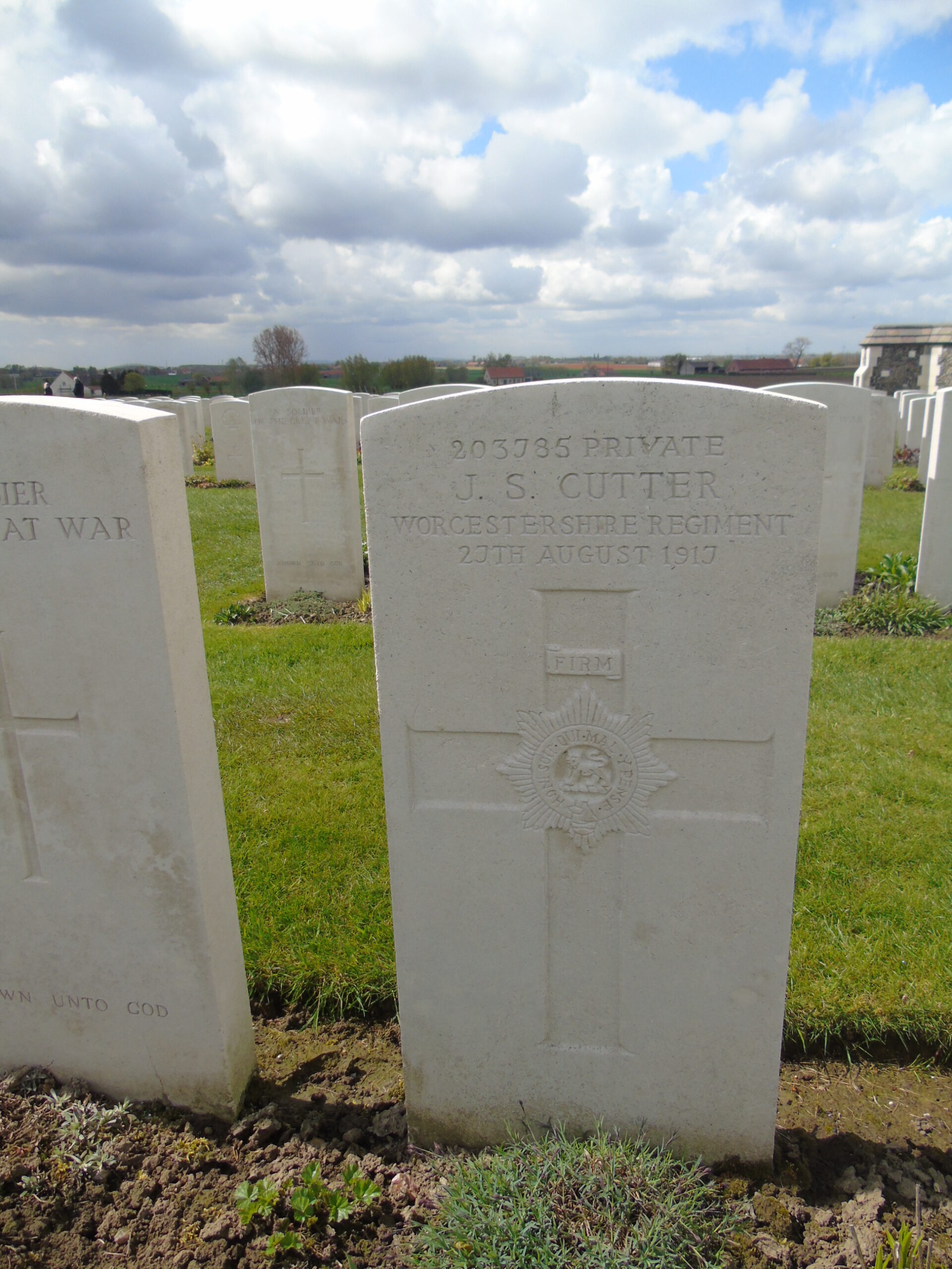 James Simon Cutter's grave at Tyne Cot Cemetery in 2016.