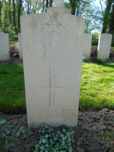 Joseph Hammond's grave at Sandpits British Cemetery, Fouquereuil.
