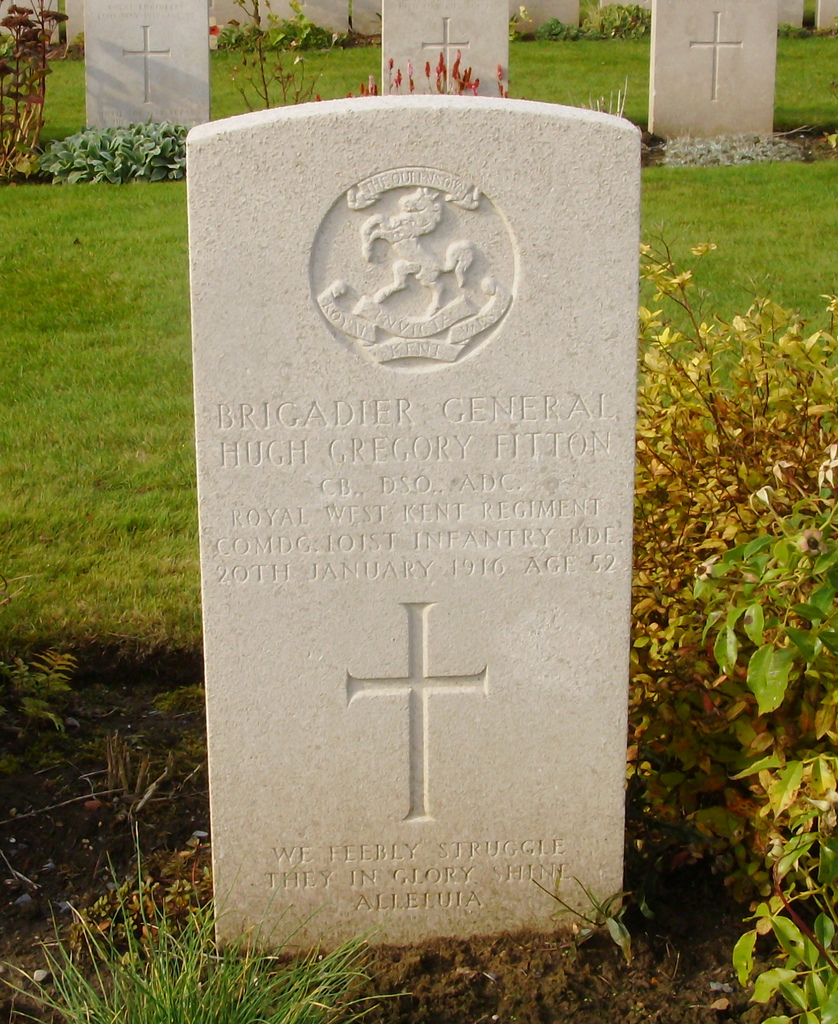 General Fitton's grave at Lijssenthoek Military Cemetery