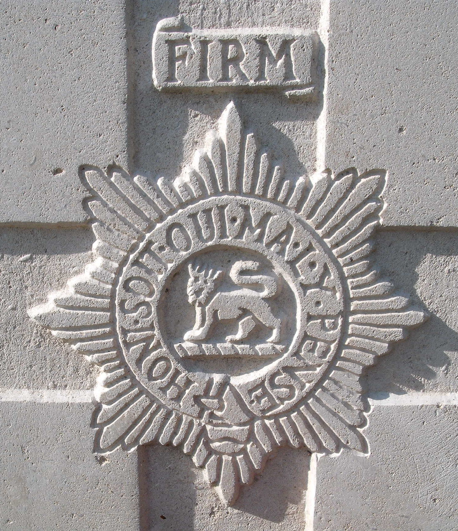 Capbadge of the Worcestershire Regiment