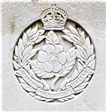 Capbadge of the Worcestershire Yeomanry (Queens Own Worcestershire Hussars)